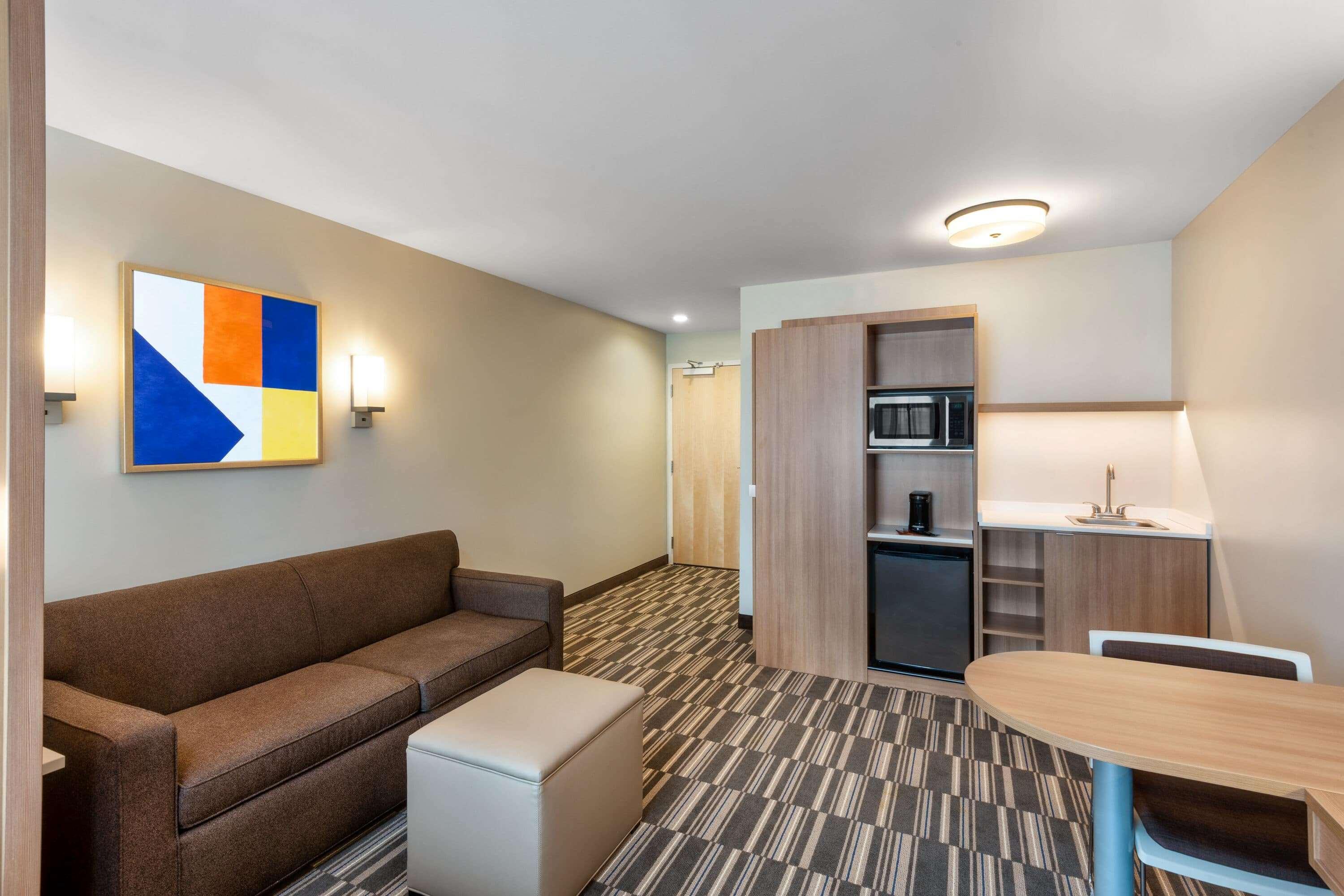 Microtel Inn & Suites By Wyndham Farmington Екстер'єр фото
